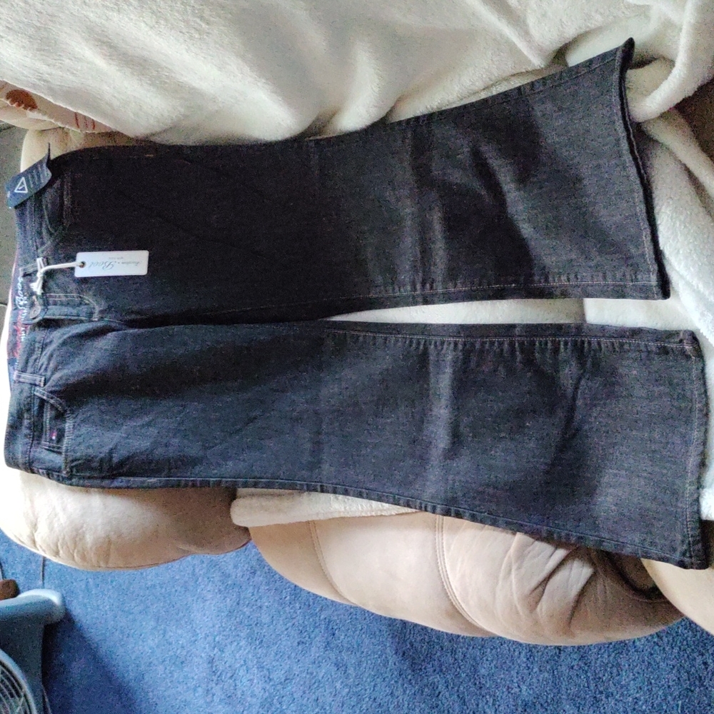 🆕 Tommy Hilfiger woman size 6 freedom bootcut jeans